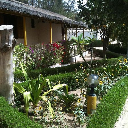 Eco-Lodge Hotel Oasis Fishing Saint-Louis Kültér fotó